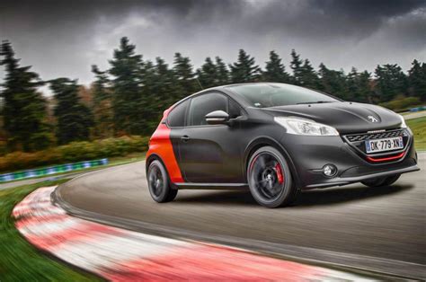 Peugeot 208 GTI Photos and Specs. Photo: 208 GTI Peugeot models and 18 ...