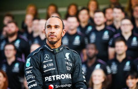 L Incroyable Transfert De Lewis Hamilton Chez Ferrari En F