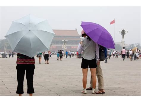 Suhu Udara Beijing Pecahkan Rekor Melonjak Di Atas Derajat Celcius