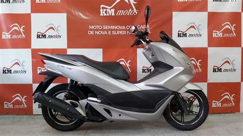 Honda Pcx Prata Km Motos Sua Loja De Motos Semi Novas