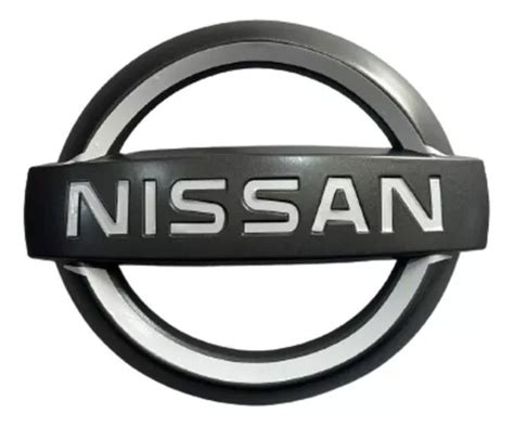 Emblema Parrilla Compatible Nissan Versa 15 19 Gris bco Meses sin interés