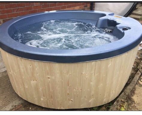 Arctic Spa Bandit Hot Tub For Sale From United Kingdom