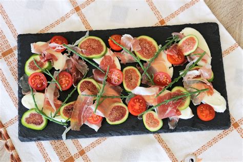 Salada De Mozzarella Figos Presunto E Tomate Cereja Salic Rnia