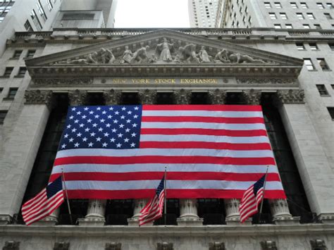 Wall Street Abre Con Pocos Cambios En Medio De Alza De Precios Del