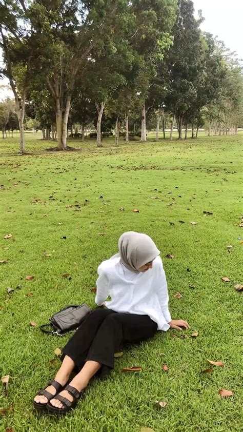 Pin Oleh Amelfajr Di Myself Pose Potret Diri Gaya Remaja