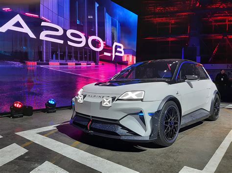 Revealed: Alpine's first electric hot hatch - Read Cars
