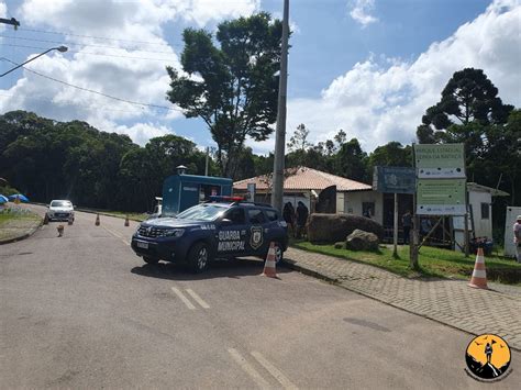 Morro do Anhangava Como chegar e como é a subida