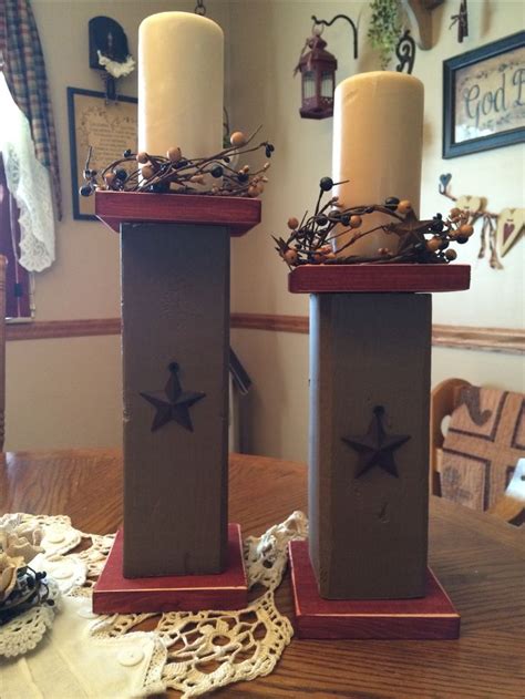 Primitive Candle Holder With Pip Berry Candle Ring And Rusty Star