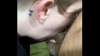 Golpe rápido antes de que ella salte en la ducha XVIDEOS