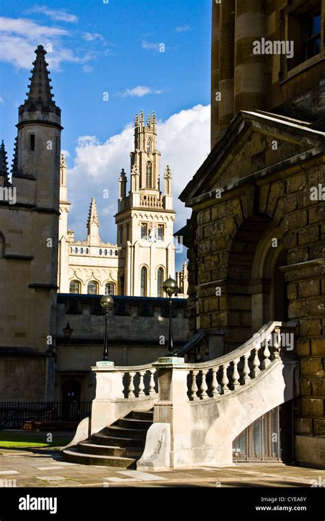 Grade 1 Listed All Souls College And Entrance To Radcliffe Camera