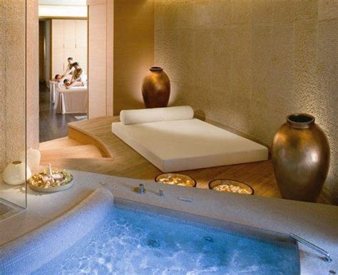 17 Best images about Luxury Spa on Pinterest | Massage, Reception desks ...