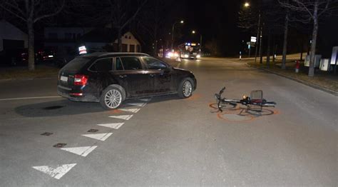 Stadt Chur Gr E Bike Lenkerin Nach Kollision Mit Auto Verletzt