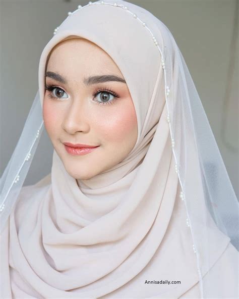 Ini Dia 6 Tren Makeup Wanita Muslimah Yang Akan Hits Di Tahun 2021