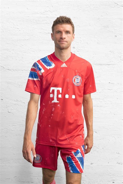 Adidas X Pharrell X Fc Bayern Munich Humanrace Kit The Kitman