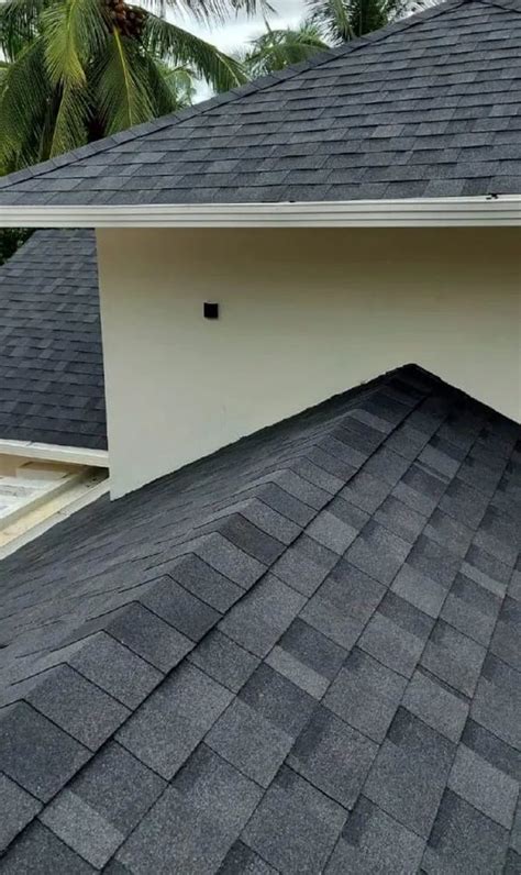 Color Coated A Type Asphalt Roofing Shingles Installation Services For