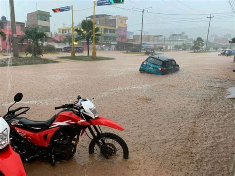 Torrencial Lluvia Inundó La Carretera Fbt Calles Y Viviendas En Picota