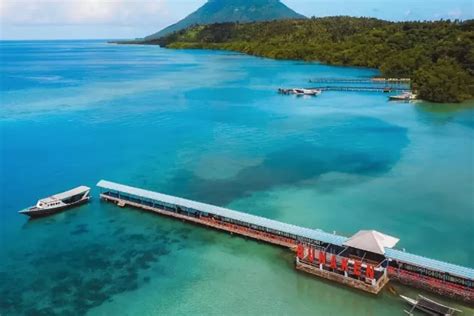 Nikmati Keindahan Taman Nasional Bunaken Sulbar Nikmati Malam