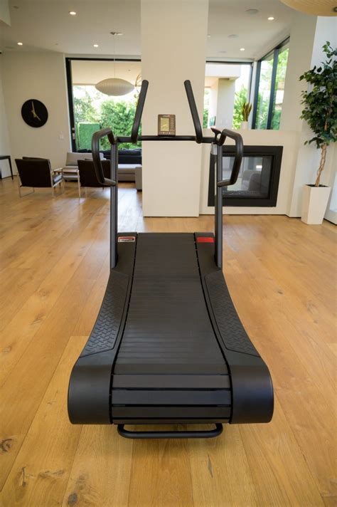 PRO 6 Arcadia Air Runner Non Motorized Curve Treadmill (New) - Expert ...