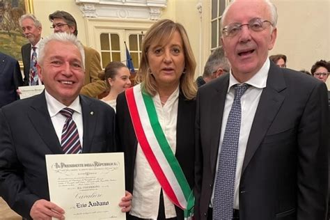 Il Riconoscimento Anche A Due Cittadini Venariesi Cerimonia Di