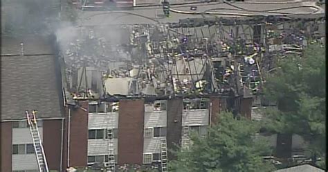 Crews Battle 2 Alarm Apartment Blaze In Baltimore Cbs Baltimore