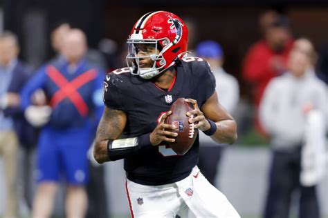 Falcons Rookie QB Michael Penix Jr Gets Engaged Days After First