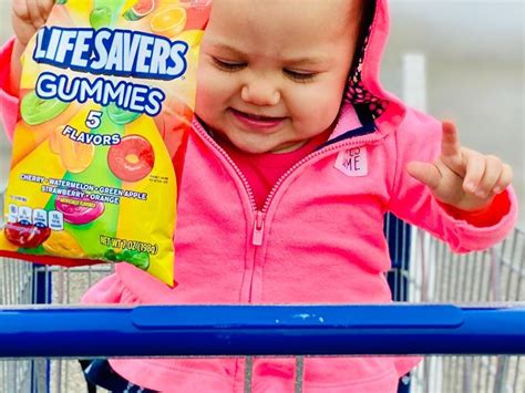 A Single Mom Puts Her Baby In A Walmart Shopping Cart And A Moment