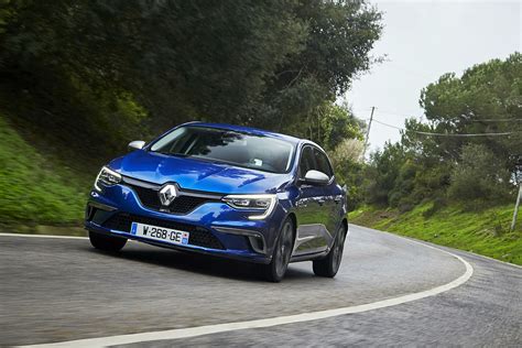 Renault Megane review: 2016 first drive | Motoring Research