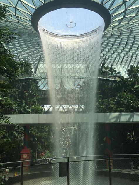 Largest indoor waterfall singapore, jewel | Scrolller