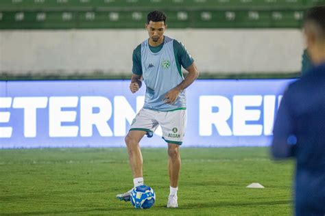 Substituído dores na panturrilha direita Alan Santos será