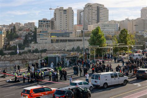 Attentato A Gerusalemme Tre Israeliani Uccisi E Quattro Feriti