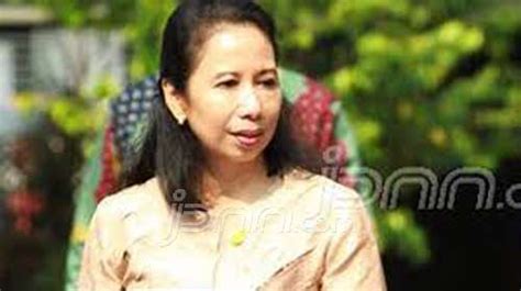 Menteri Rini Perintahkan BUMN Lakukan Hedging