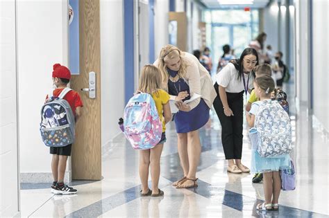 First Day At Ray Crowe Elementary Kicks Off School Year In County