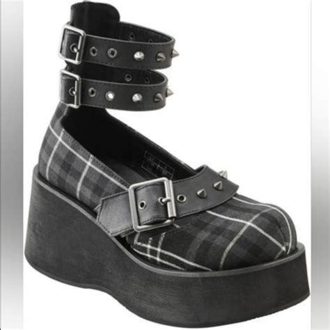 Killstar Shoes Killstar Bloody Mary Ash Tartan Gothic Shoes Hot Topic Dollskill Widow