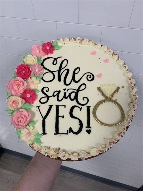 She Said Yes Engagement Cookie Cake Hayley Cakes And Cookies Hayley