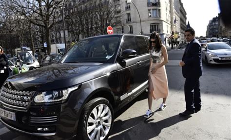 Kendall Jenner Shows Off Her New Range Rover | Cambio