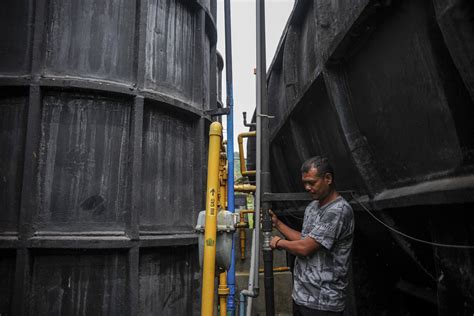 Foto Menyulap Limbah Tahu Menjadi Biogas Foto Katadata Co Id