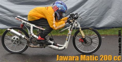 balap motor drag bikes matic  indonesia champion drag bike matic