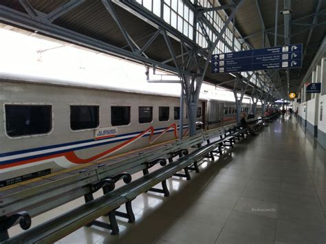 Kereta Galleri Jalur Kereta Bengawan Terbaru