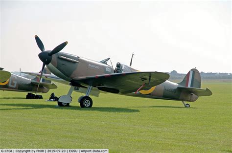 Aircraft G CFGJ 1939 Supermarine Spitfire 1 C N 441 Photo By PhilR