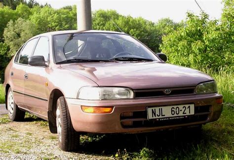 Toyota Corolla Liftback 1 6 1992 Auta5P ID 15754 EN