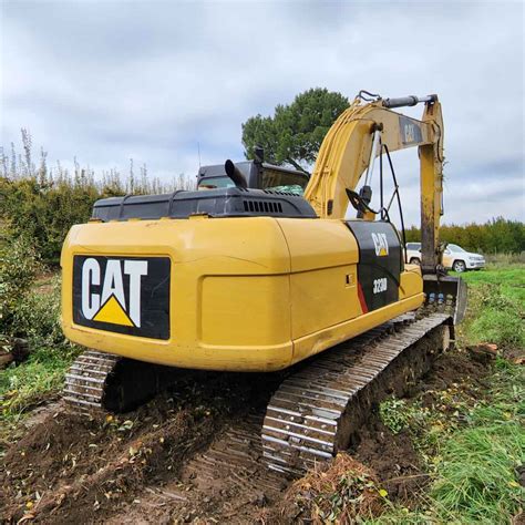 Used Cat Dl Tracked Excavator