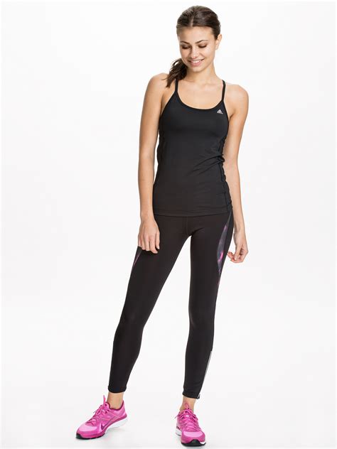 Yara Khmidan Beach Bunny Sports lingerie Swimwear фото