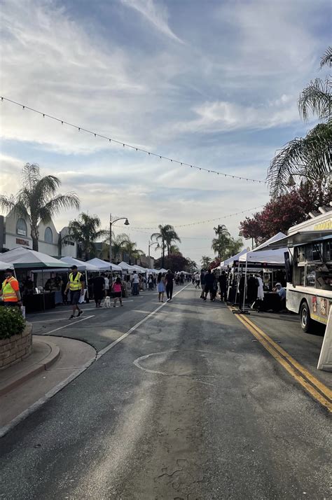 The San Fernando Outdoor Market Is Back