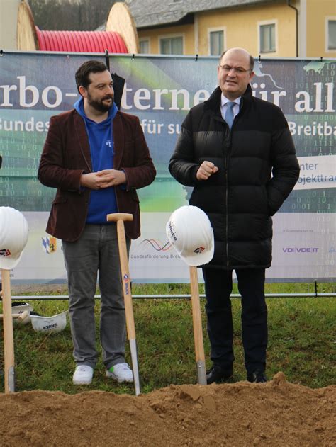 Spatenstich Glasfaserausbau Markt Beratzhausen