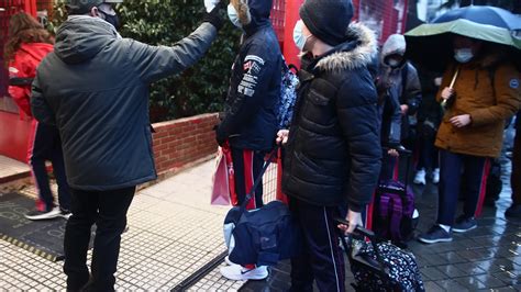 Madrid No Contempla Cerrar Colegios E Institutos Ante El Repunte De