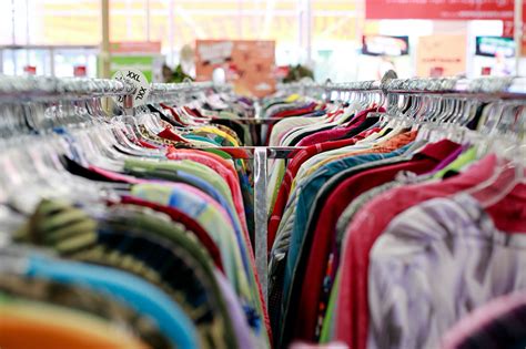 Thrift Shopping For Students A Timeless Trend The Guilfordian