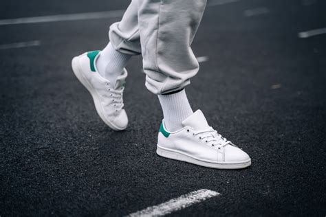 5 Looks En Sneakers Blanches Homme