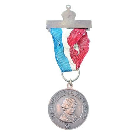 Queen Elizabeth II Commemorative Coronation Medal – Canadian Soldier ...