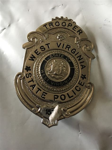 Collectors-Badges Auctions - West Virginia State Police Trooper