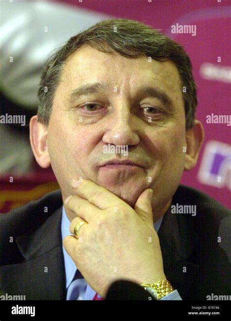 Graham taylor england manager hi-res stock photography and images - Alamy